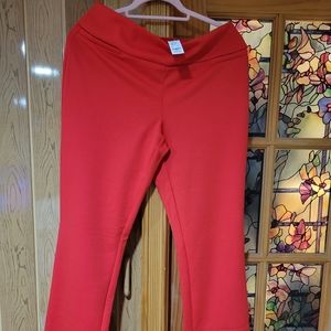 Pant comfortable NY&C sz medium avarage; color red; Strecht and spandex
